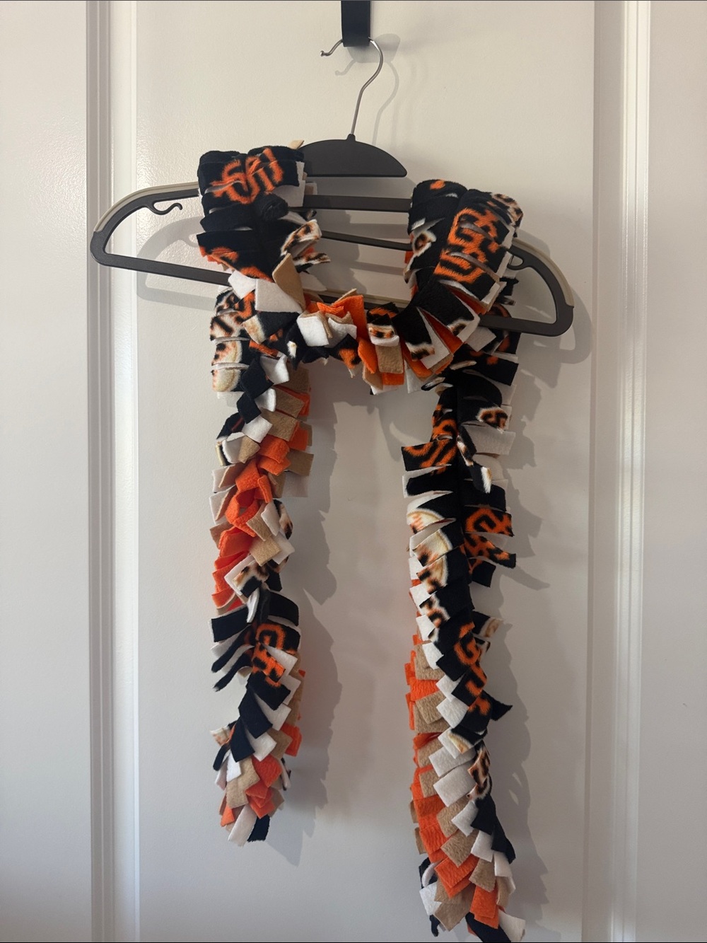 Fringed Fleece Scarf in Black, Orange & Cream - San Francisco Giants MLB